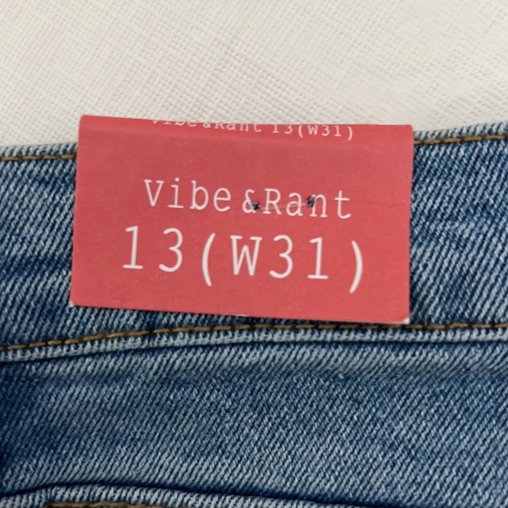 VIBE & RANT High Rise Relaxed Jeans - Picture 9 of 10